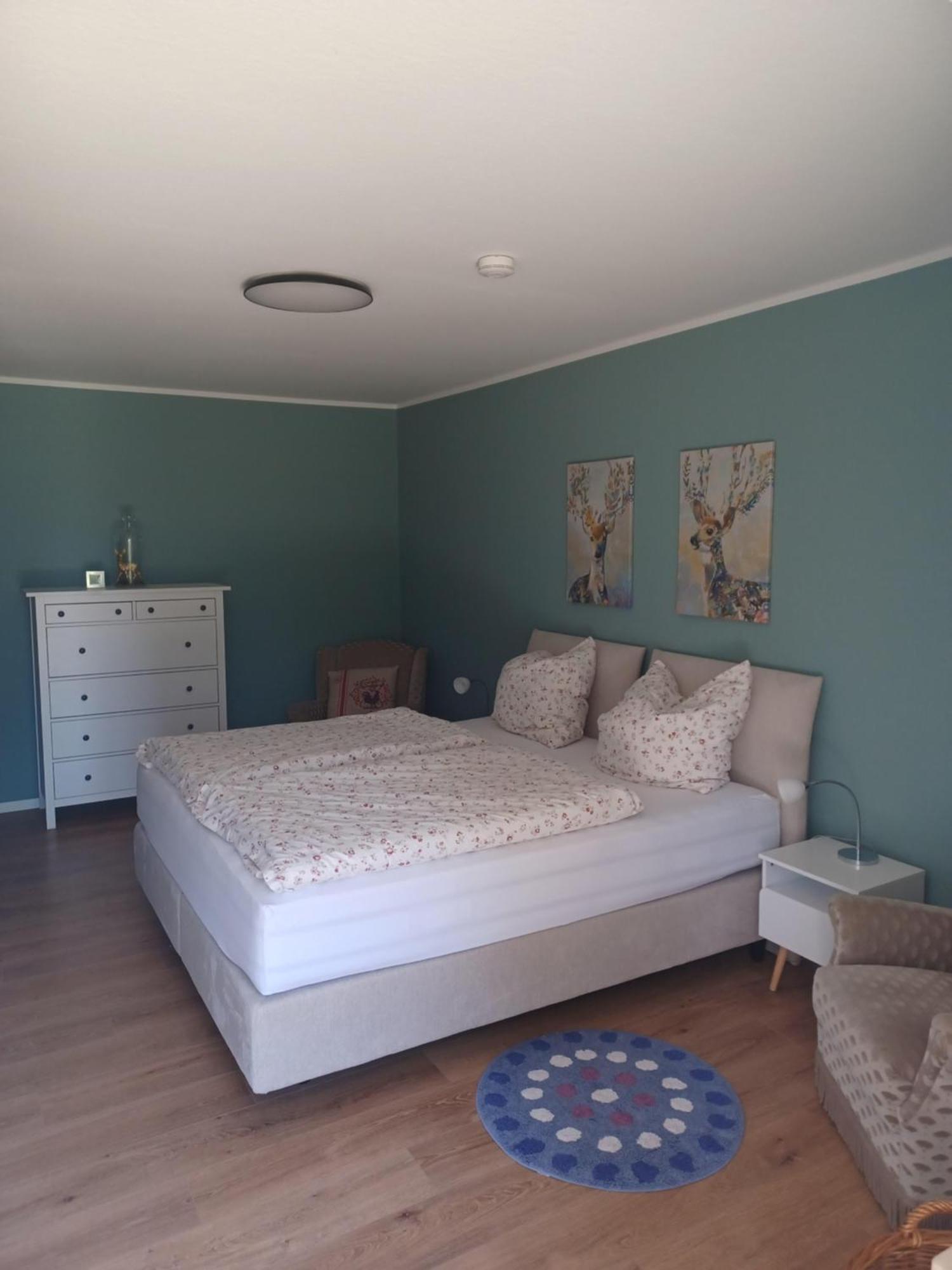 באד פירמונט Ferienwohnung Am Hirschpark מראה חיצוני תמונה